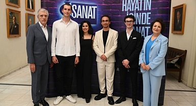 İş Sanat'ın Parlayan Yıldızları ödüllerini aldı