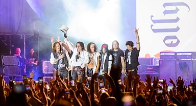 İstanbul’da Hollywood Vampires rüzgârı esti