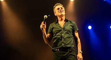 İstanbul'da Teoman rüzgarı