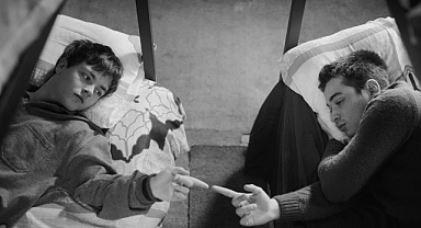 Nehir Tuna’dan ilk uzun metraj: Yurt