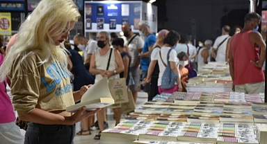 Tasarruf tedbirleri kitap fuarını vurdu: Edremit Kitap Fuarı iptal edildi