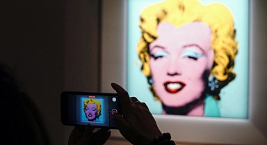 Andy Warhol'un eserleri İstanbul'da sergilenecek