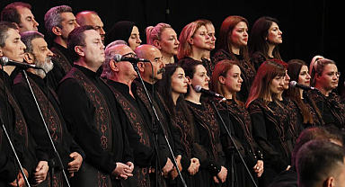 Antakya Medeniyetler Korosu konserlerine devam ediyor