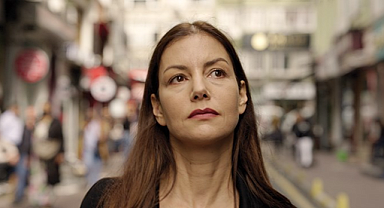 Melisa Önel kimdir?