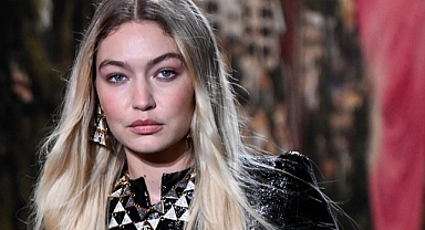 Gigi Hadid: Hem Filistinli hem de Yahudi sevdiklerimle taziyelerimi paylaşıyorum