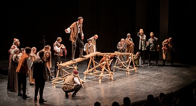 İzmir'e ikinci sahne: Konak Elhamra Sahne