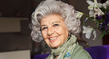 Jeyan Mahfi Ayral Tözüm kimdir?