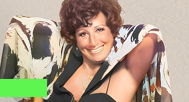 Müzeyyen Senar’a saygı duruşu