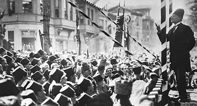 TRT’den Cumhuriyet’in 100. yılına özel içerikler