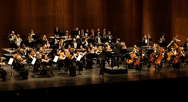 İDSO Andreas Ottensamer ve Daniel Lozakovich’i ağırladı