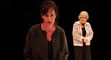 İki kız kardeşin çarpıcı hikâyesi: Sivrisinekler