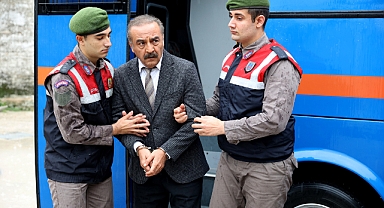 Yılmaz Erdoğan İnci Taneleri ile yeniden ekranlarda