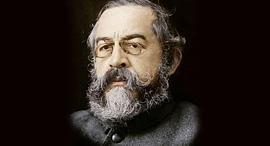 Yusuf Akçura kimdir?