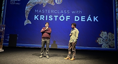 Oscar ödüllü yönetmen Kristof Deak: Sing, çocuk filmi değil