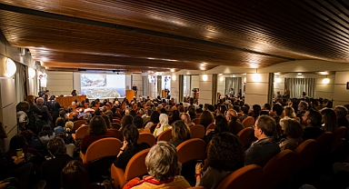 İstanbul Çağrışımları Meşher’in panelinde konuşuldu