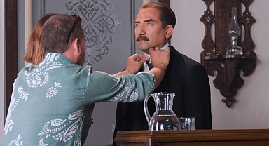 Yiğit Özşener nasıl Atatürk oldu?