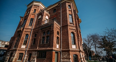 100 yıllık Bulgur Palas İstanbul'un yeni yeni kültür ve sanat mekanı oldu