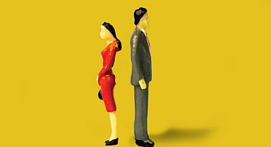 Arda Erel'den yeni roman: Senin Hakkında Bir Hikâye