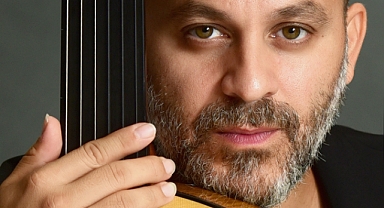 Cenk Erdoğan kimdir?