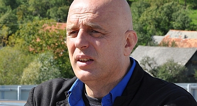 Dragan Živadinov kimdir?