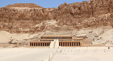 Hatşepsut Tapınağı: Antik Mısır'ın Gizemli Kraliçesinin Anıtı