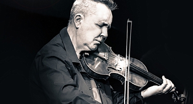 Rekortmen müzisyen Nigel Kennedy İstanbul'da konser verecek