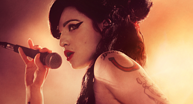 Onun müziği, onun hayatı, onun efsanesi: Back to Black