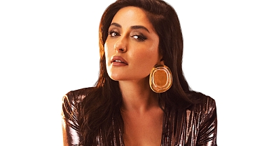 Melek Mosso yaz boyunca çeşitli illerde sahne alacak