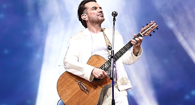 Harbiye’de Kenan Doğulu rüzgarı