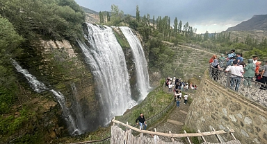 Tortum Şelalesi'ne nasıl gidilir?