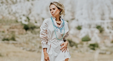 Zeynep Casalini'den yeni şarkı müjdesi