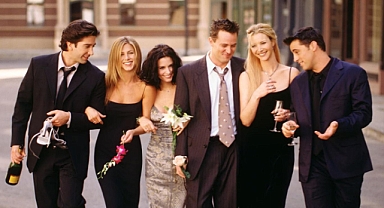 Friends dizisinin eşyaları açık artırmaya çıkıyor