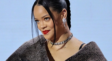 Rihanna'dan albüm müjdesi