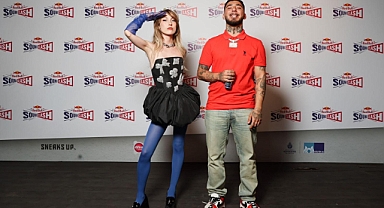 Uzi ve Güneş sahnede kozlarını paylaşacak