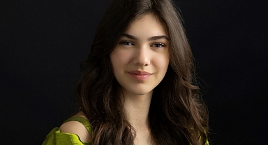 İlyun Bürkev, Pera Filarmoni Orkestrası ile aynı sahneyi paylaşacak