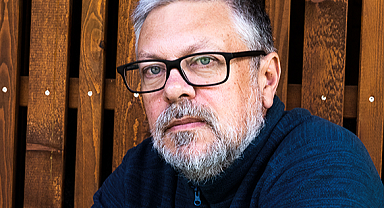 Rus muhalif yazardan Ukrayna işgaline karşı Dar Edebiyat Ödülü