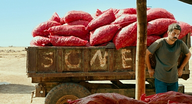 Türkiye sinemasının en yeni filmleri bu seçkide: Biz de Varız!