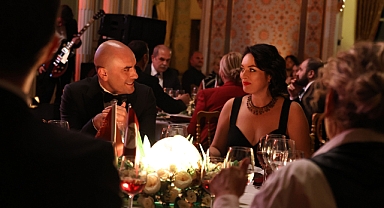 Başka Bir Sen’den ilk kareler yayınlandı