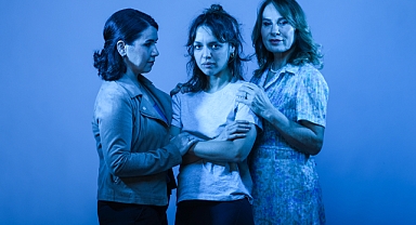 Seda Türkmen, Neriman Uğur ve Ümmü Putgül başrolde: Kutsal gün sayıyor