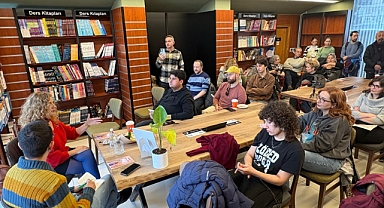 Cemile Özyakan’ın yeni kitabı Kuş Sesleri Ankara'da tanıtıldı