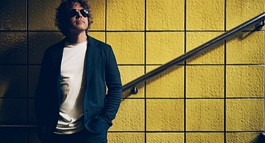 Jasper Steverlinck'in üçüncü solo albümü müzikseverlerle buluştu