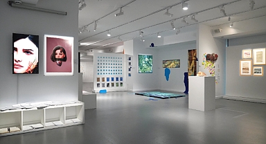 Daimi Yolcu sergisi Decollage Art Space’de ziyarete açıldı