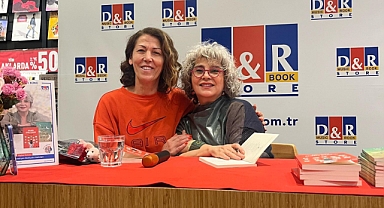 Devrim Yakut: Yazmak benim için bir şifa kaynağı