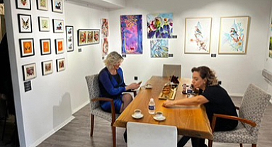 Ebru Saydan’dan ilk kişisel sergi: Ebruli