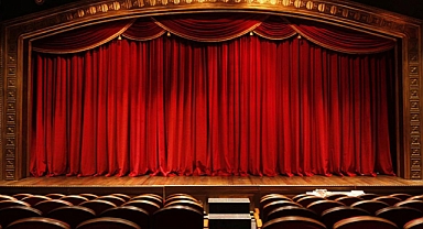 Devlet Tiyatroları'nda bilet fiyatlarına yüzde 300 zam yapıldı