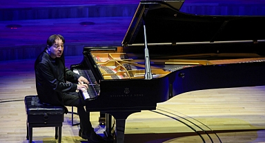 Fazıl Say, 50. sanat yılını özel konseriyle kutladı