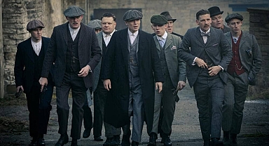 Peaky Blinders geri dönüyor: Yeni sezon ve film yolda