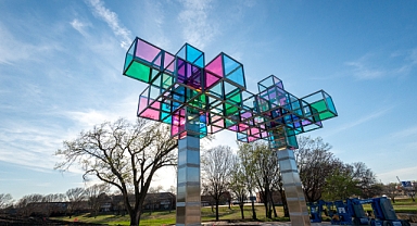 Türk sanatçıdan Amerika’da dev heykel