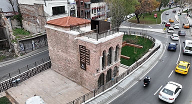 Balat'taki Fener Evleri'nde üç yeni sergi