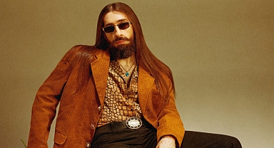 Emre Fel'den yeni tekli: Mahşerinde Yan İnşallah yayında